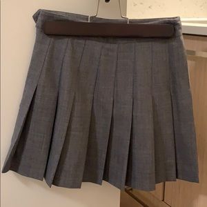 Aritzia grey skirt - size 0